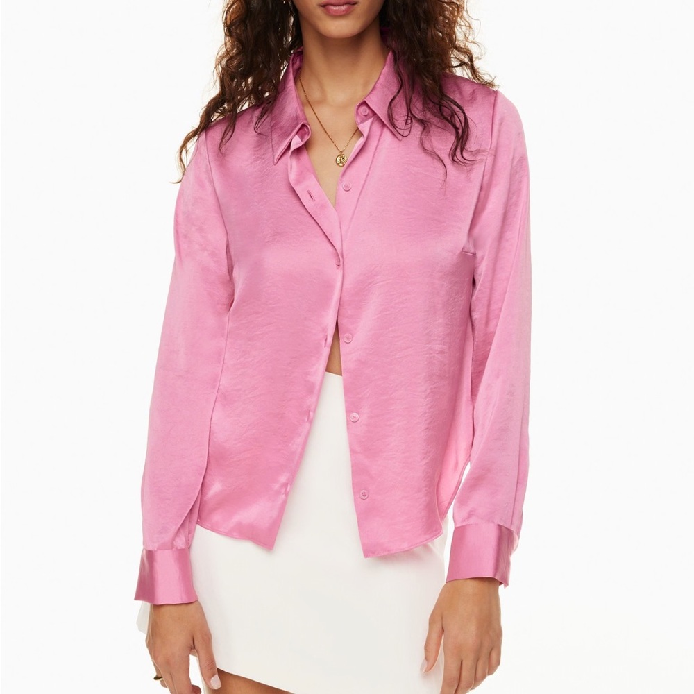 Wilfred // rizzo satin shirt in bubble pink